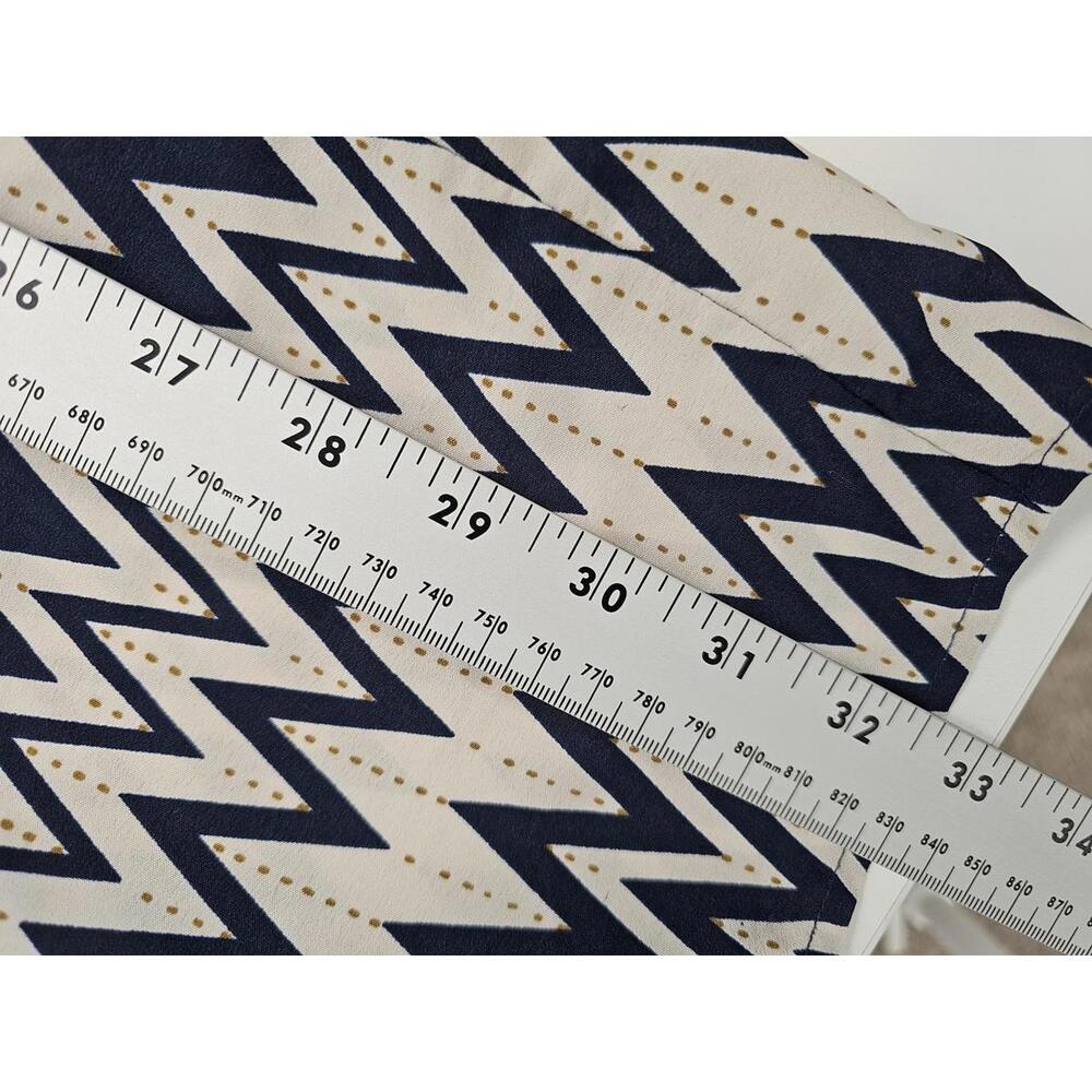 Speed Control Chevron Dress - Picture 13 of 14